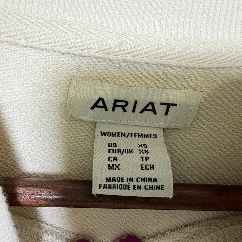 Ariat Essential Crew Sweatshirt Cream Logo Pullover 10054499 Womens XS - Picture 3 of 9